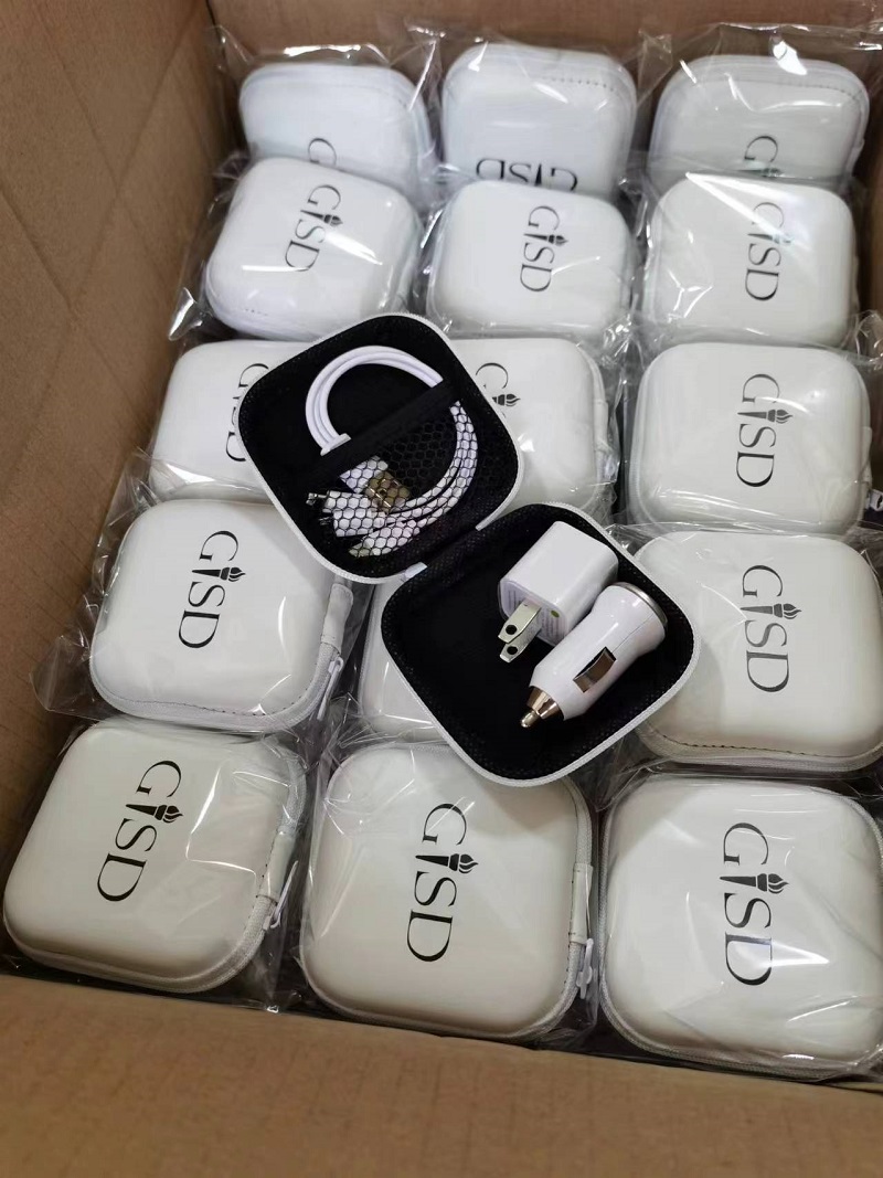 Tech Kit 3-in-1 Car Charging Cable with Storage Box - Image 2