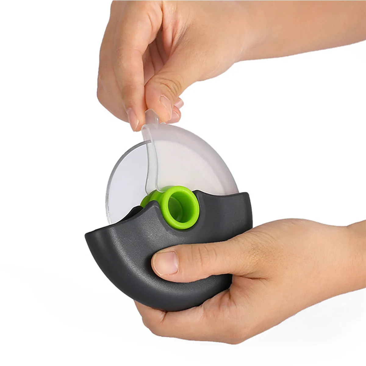 Steel Roller Pizza Cutter With Cover - Image 3